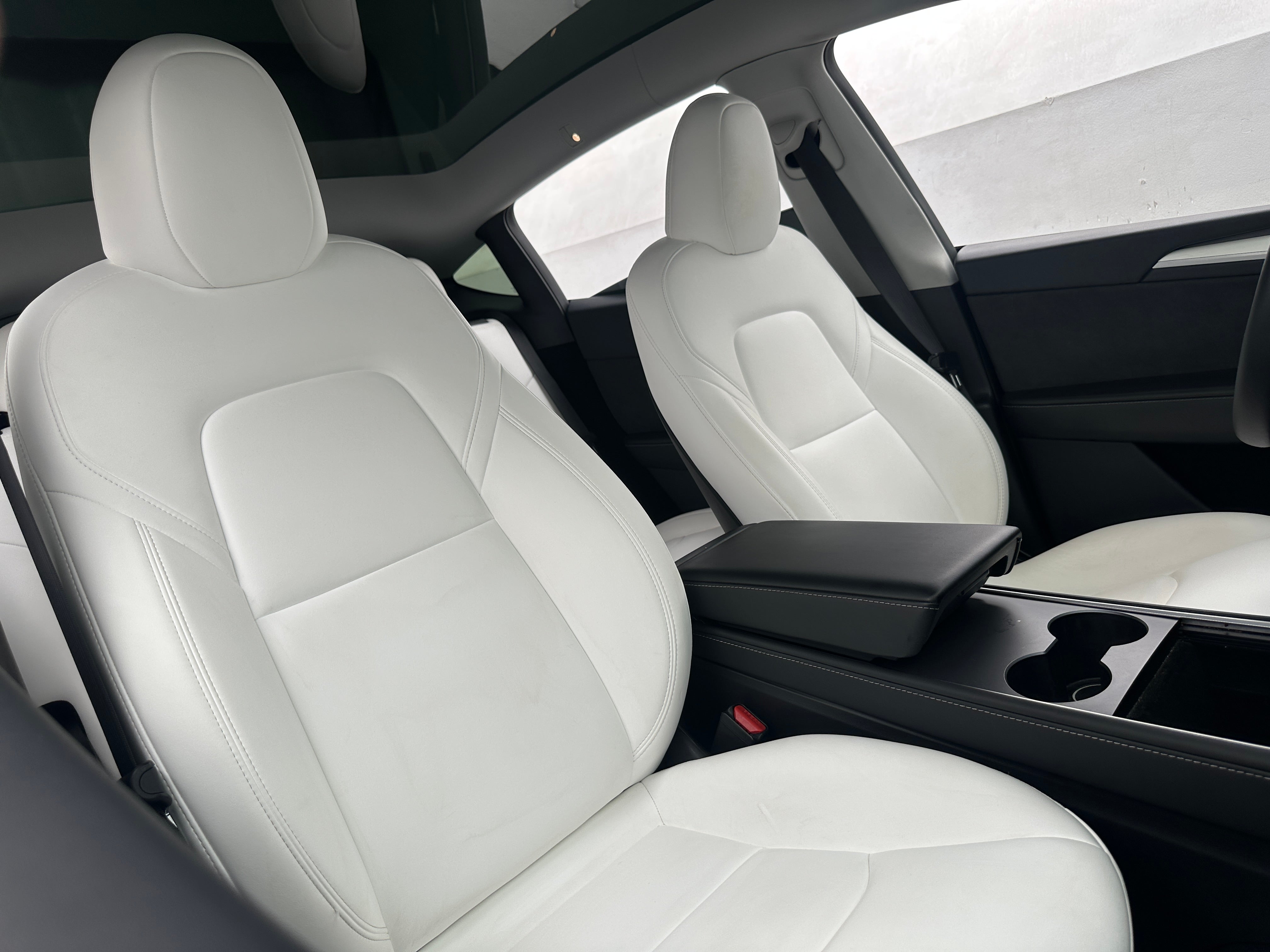 tesla model y 2023 7SAYGDEE5PA114954 image tesla model y 2023 7SAYGDEE5PA114954 image